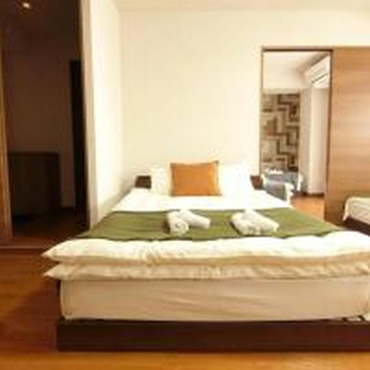 むつみ庵新今宮801 Apartemen *